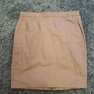 Stretch skirt with pockets